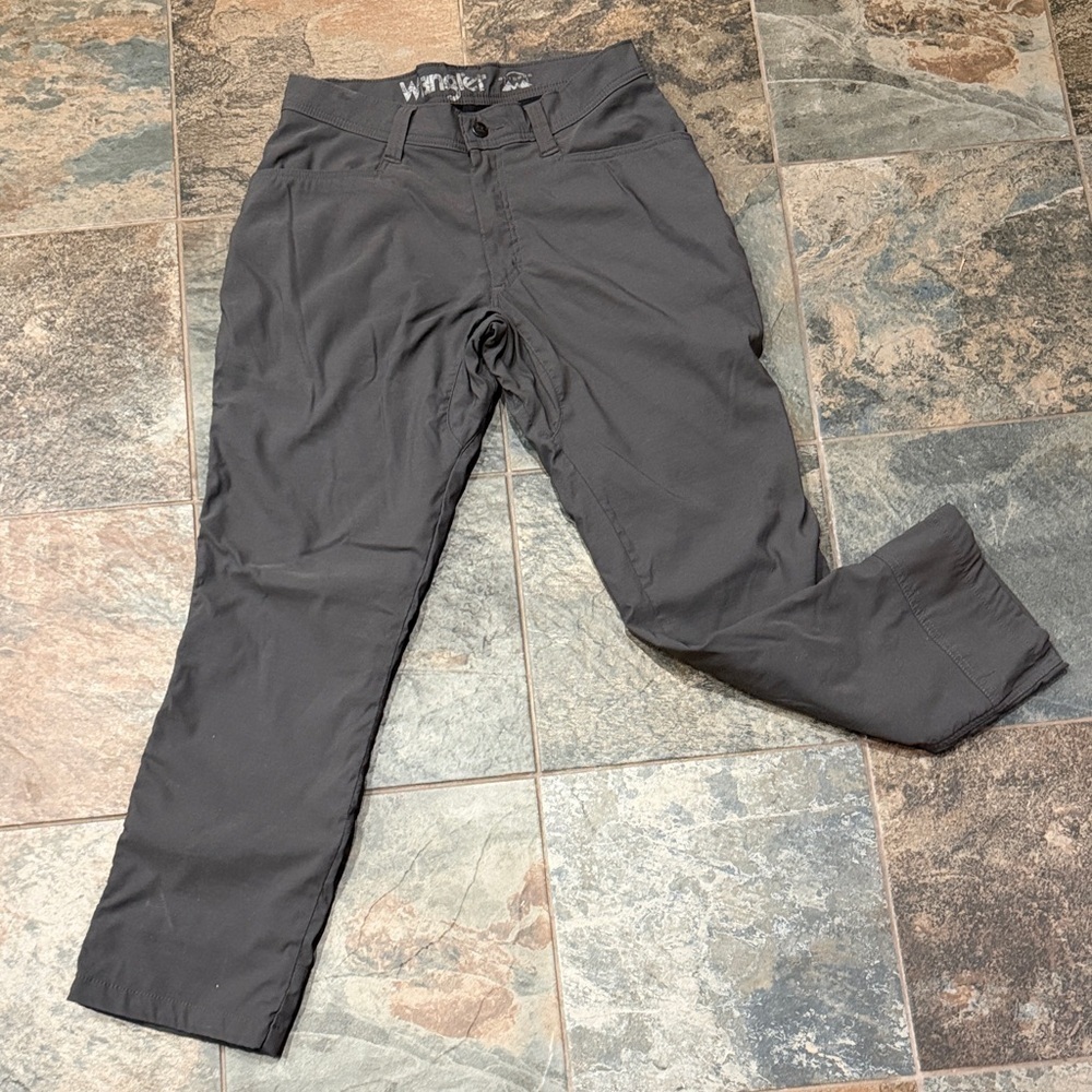 Wrangler Men's Dark Gray Chinos